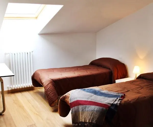 Lägenhet Realkasa Lovin House *