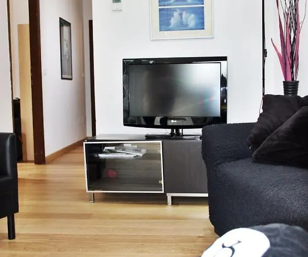 Realkasa Lovin House *